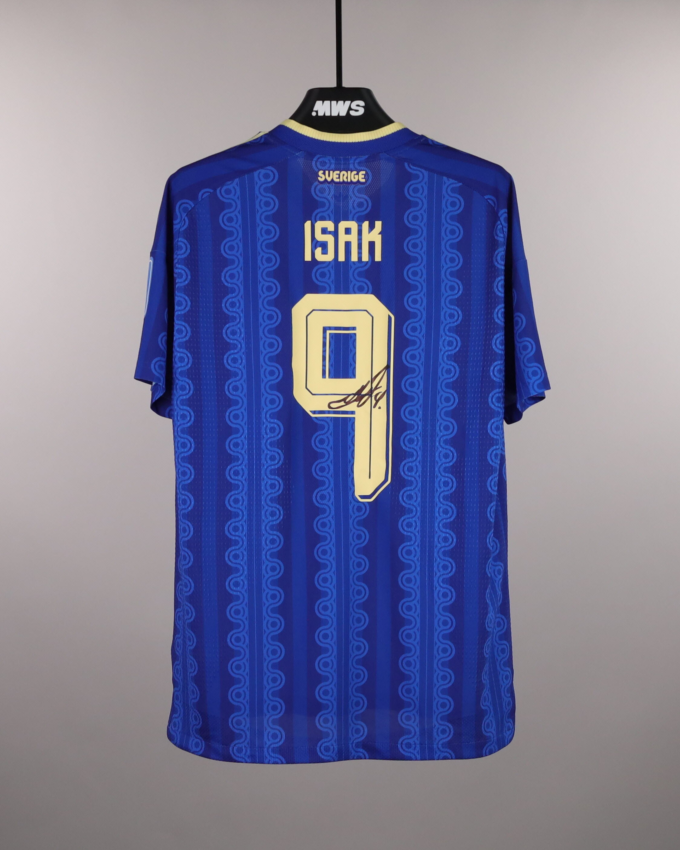 Alexander Isak | Netherlands - Sweden | MatchWornShirt