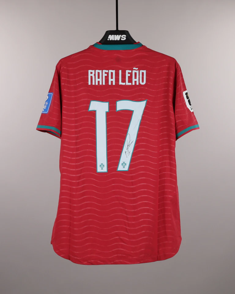 Rafael Leão Portugal shirt