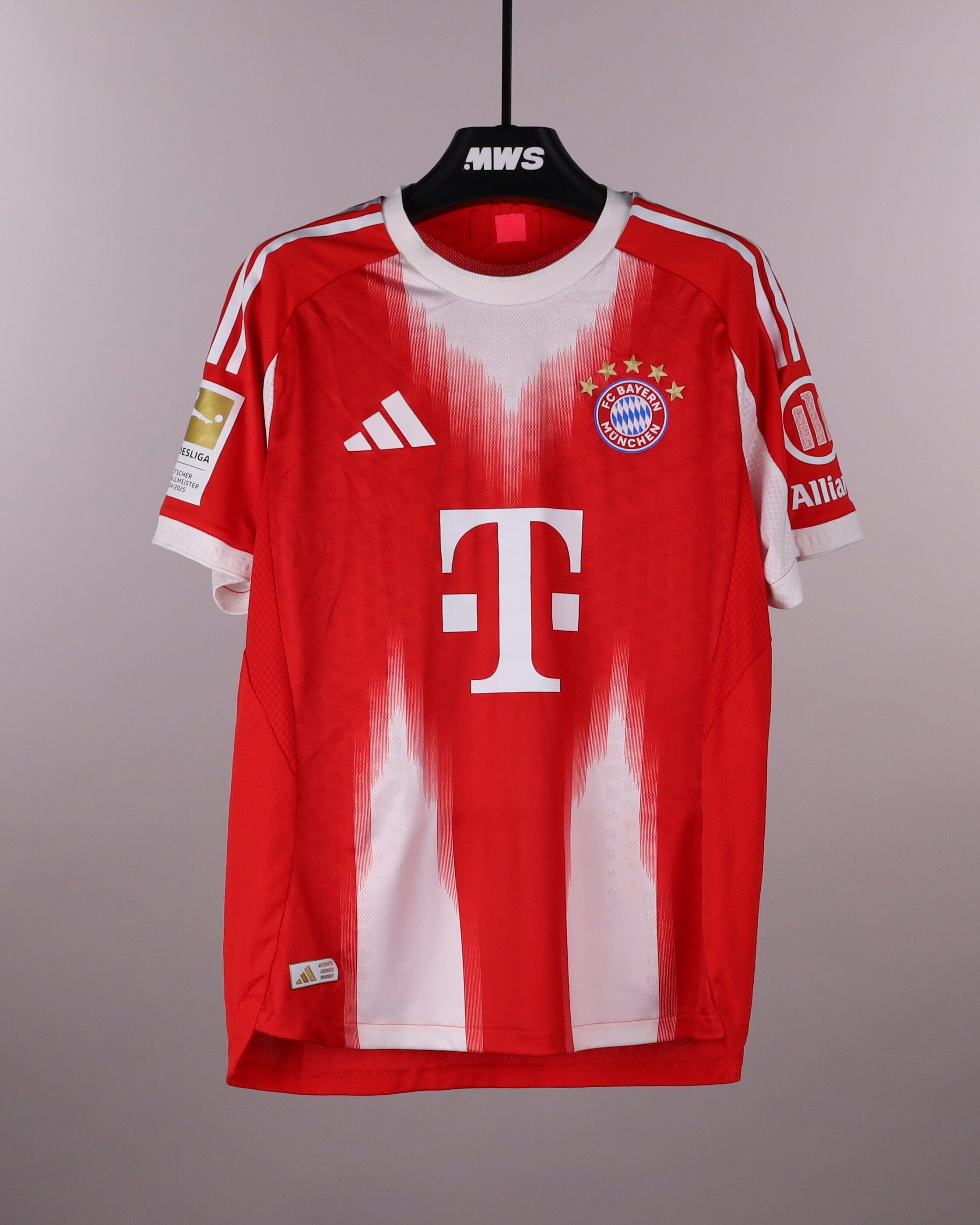 FCバイエルン・ミュンヘン ユニフォーム | MatchWornShirt