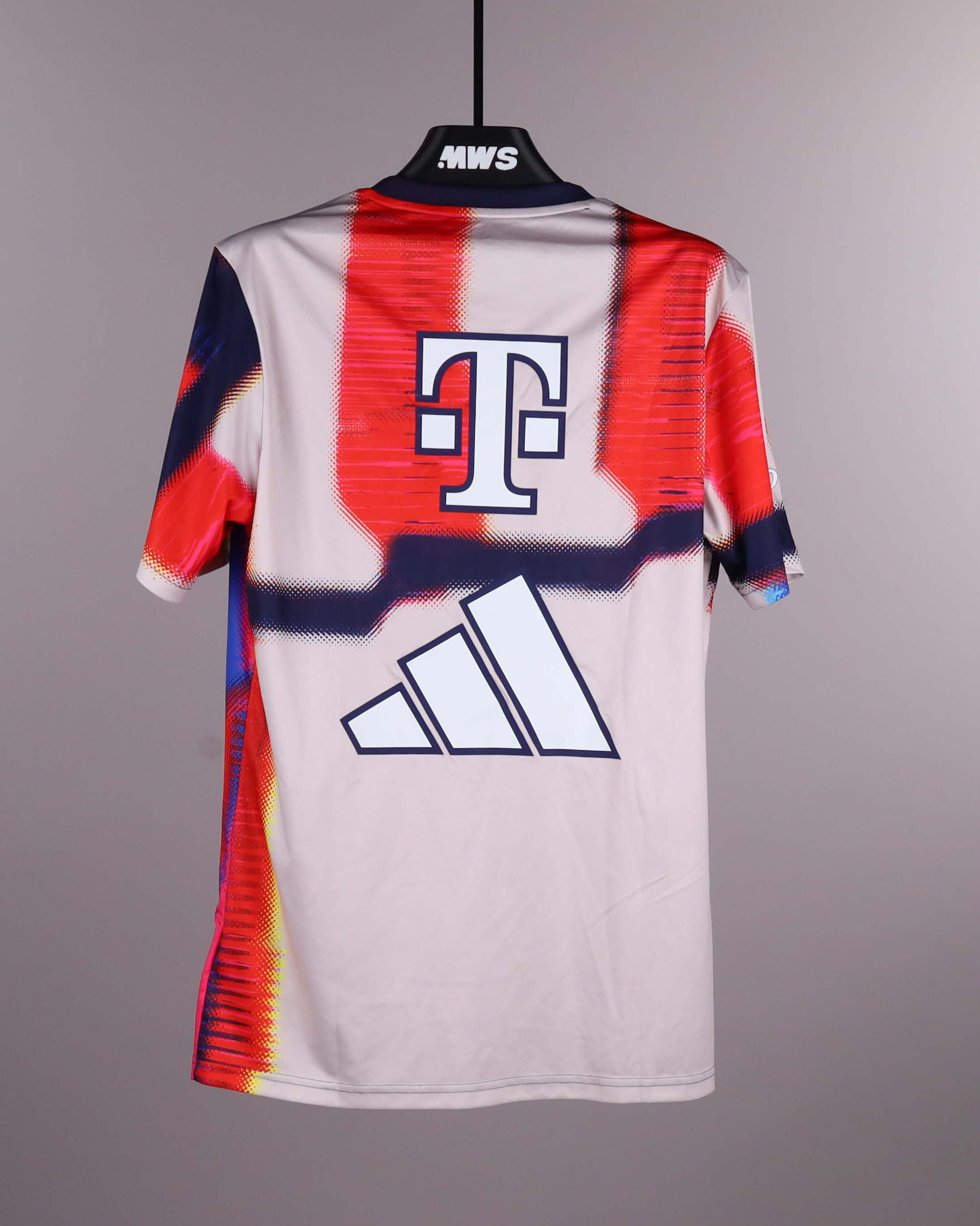 FCバイエルン・ミュンヘン ユニフォーム | MatchWornShirt