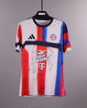 Squad Signed Pre-match Shirt