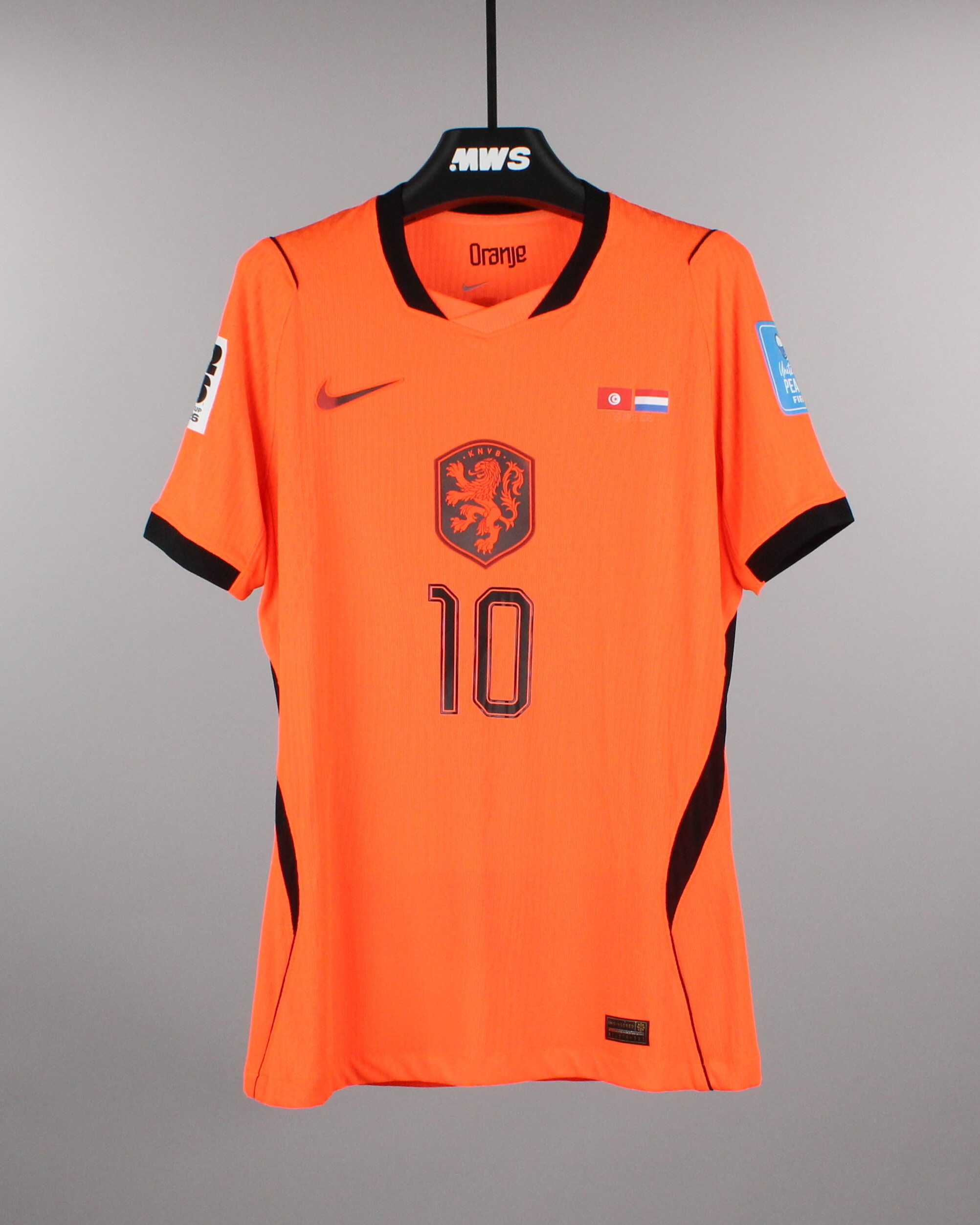 Memphis Depay | Tunisia - Netherlands | MatchWornShirt