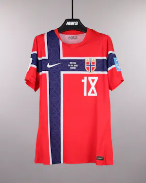 Kristian Thorstvedt Norway のシャツ