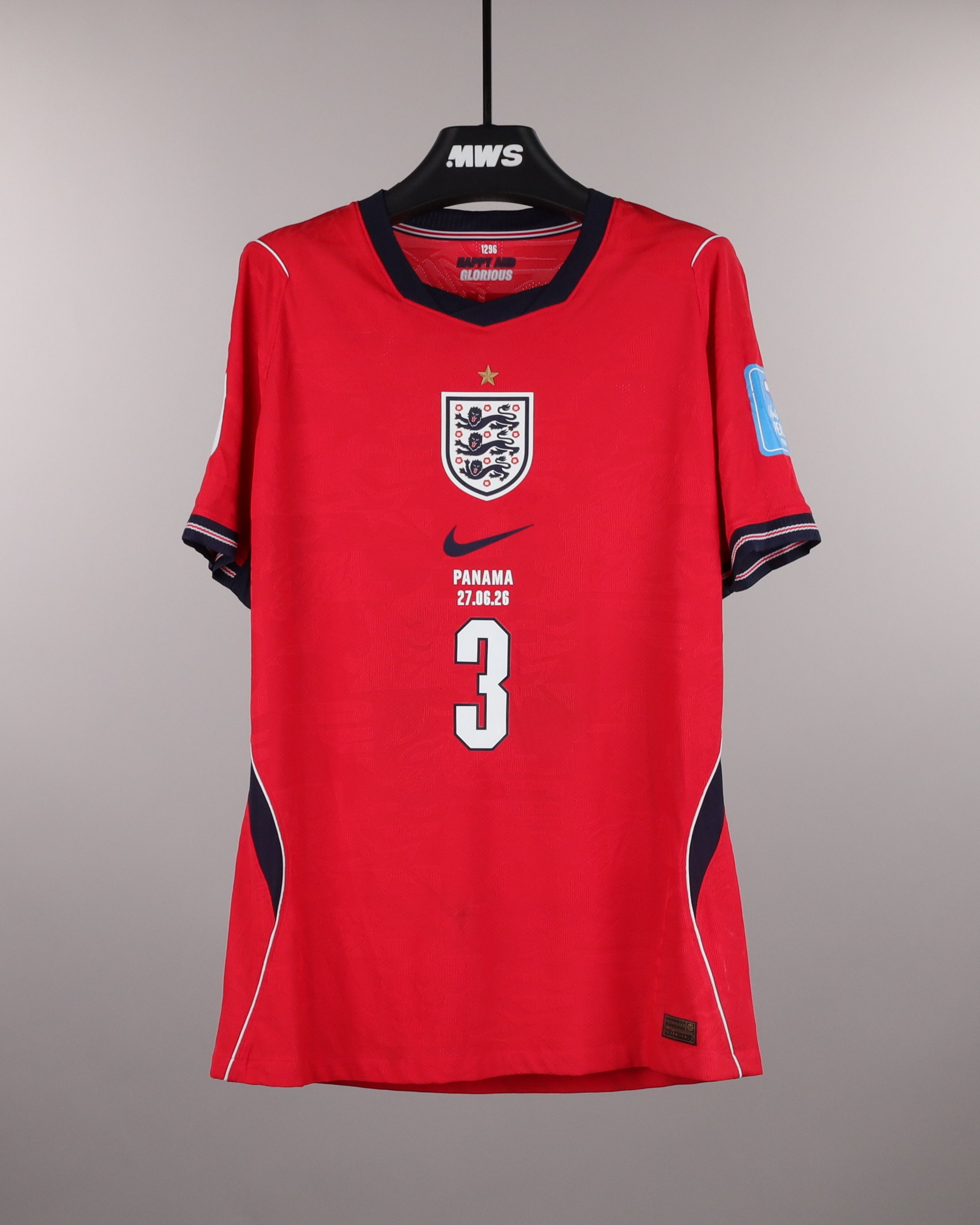 Match-worn and signed jerseys - Soccer, Basketball, Cycling & Rugby