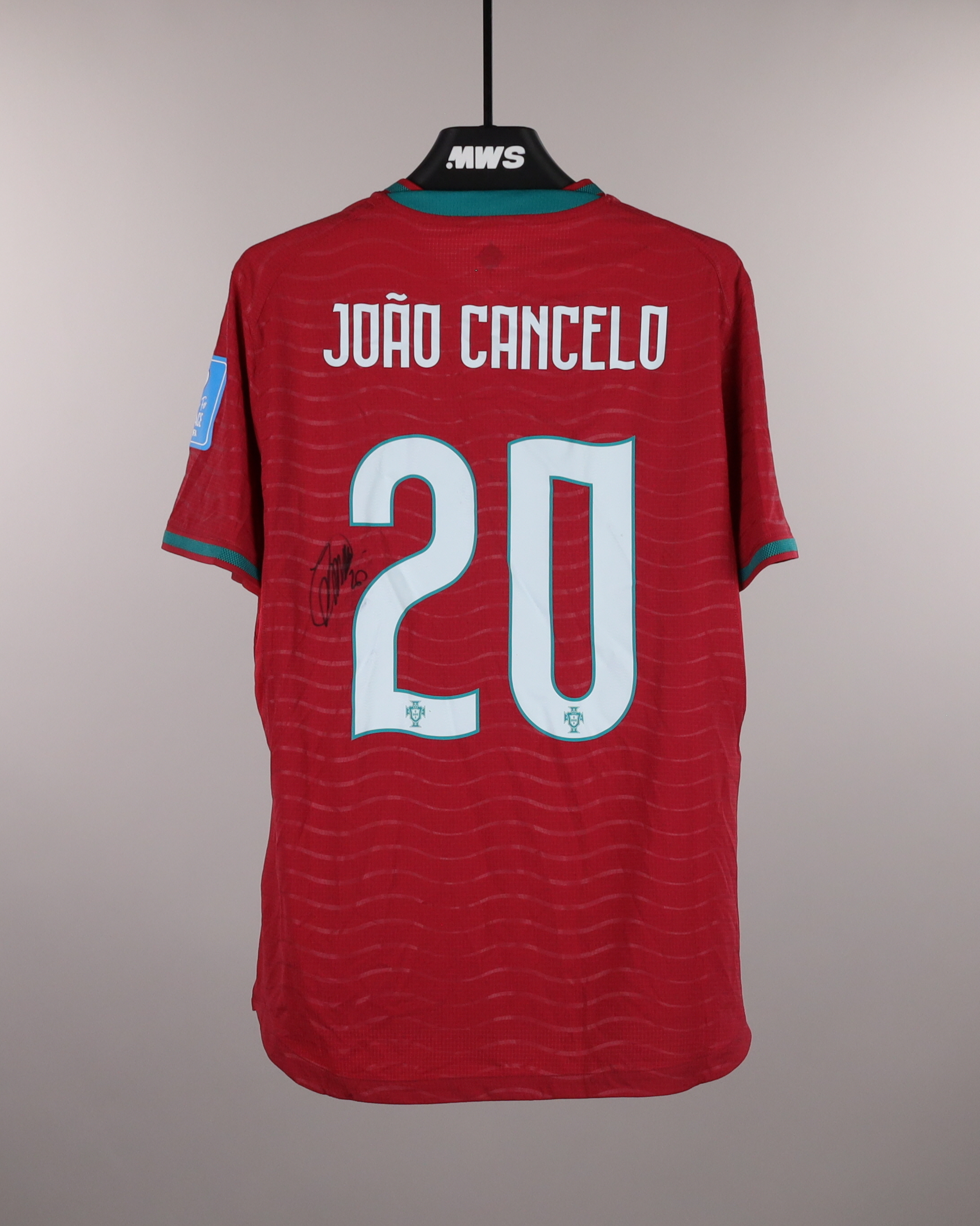 試合着用・サイン入りユニフォーム - サッカー、バスケットボール