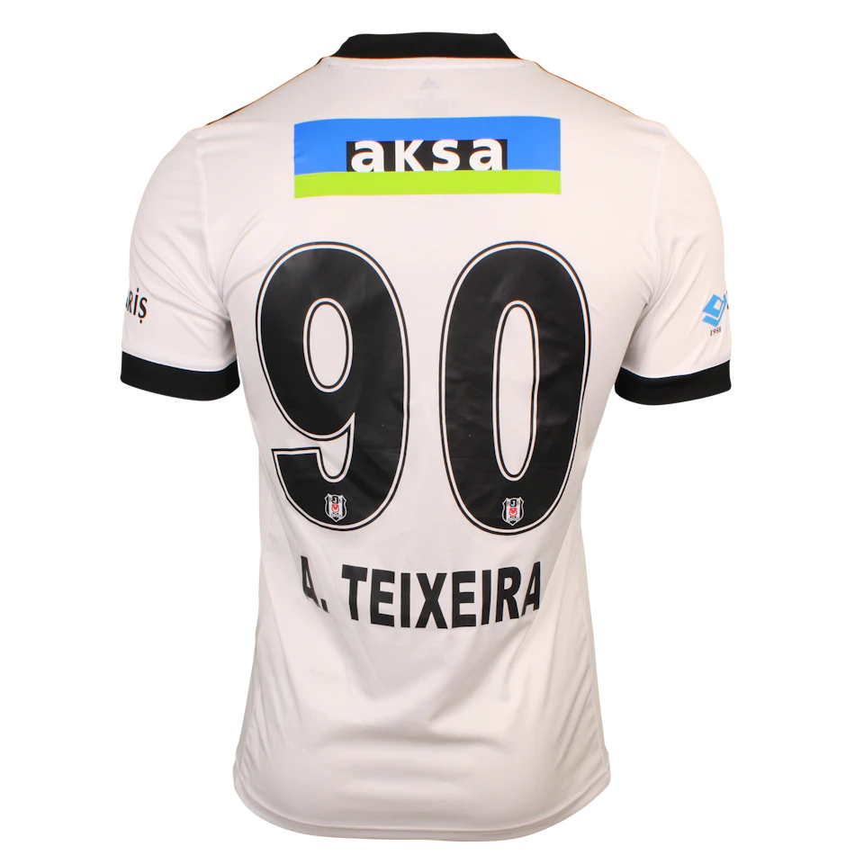 Alex Teixeira Santos Beşiktaş JK shirt