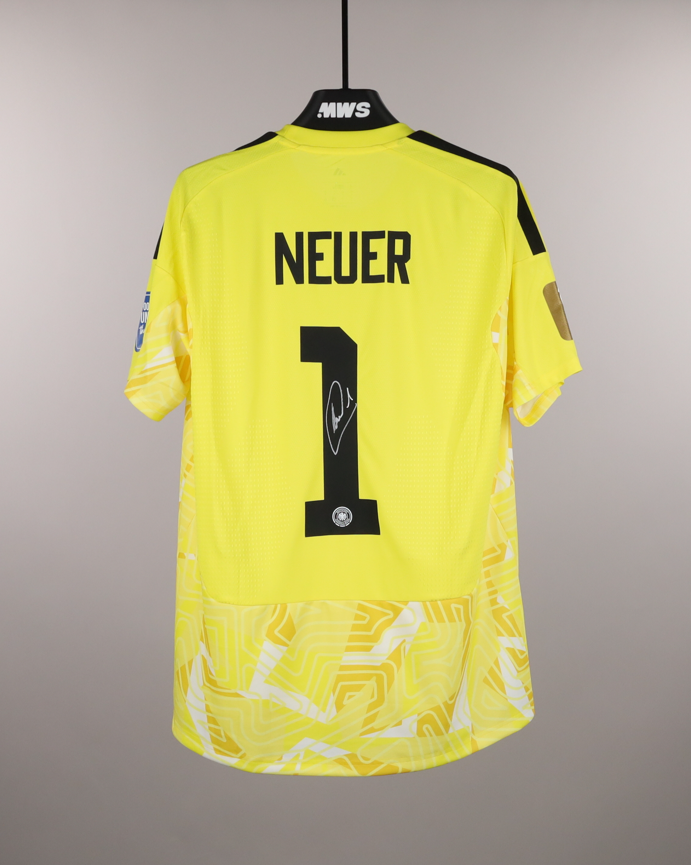 12WE741  Germany Neuer ドイツ代表 サッカー Manuel Neuer | Germany - Paraguay | MatchWornShirt