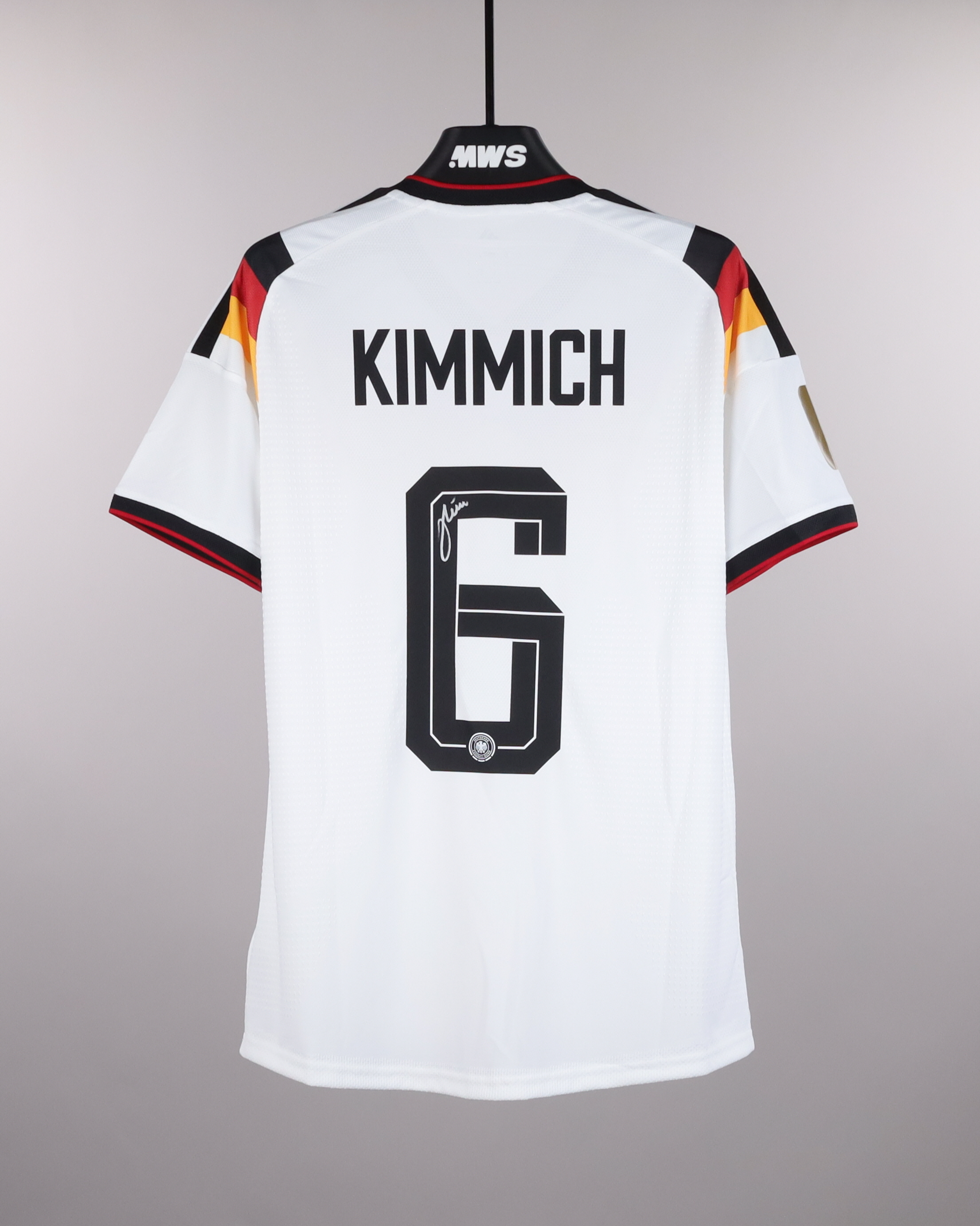 美品  DFB  ユニフォーム 3XL Joshua Kimmich | Germany - Paraguay | MWS