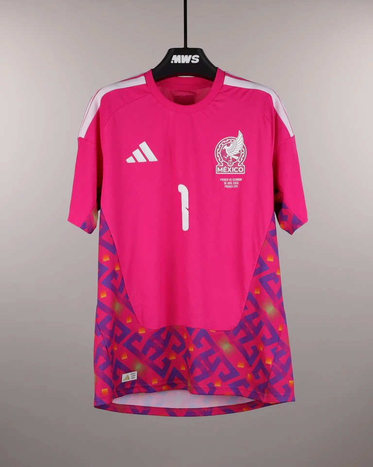 Raúl Rangel Mexico shirt