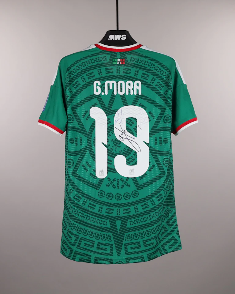 Gilberto Mora Mexico jersey