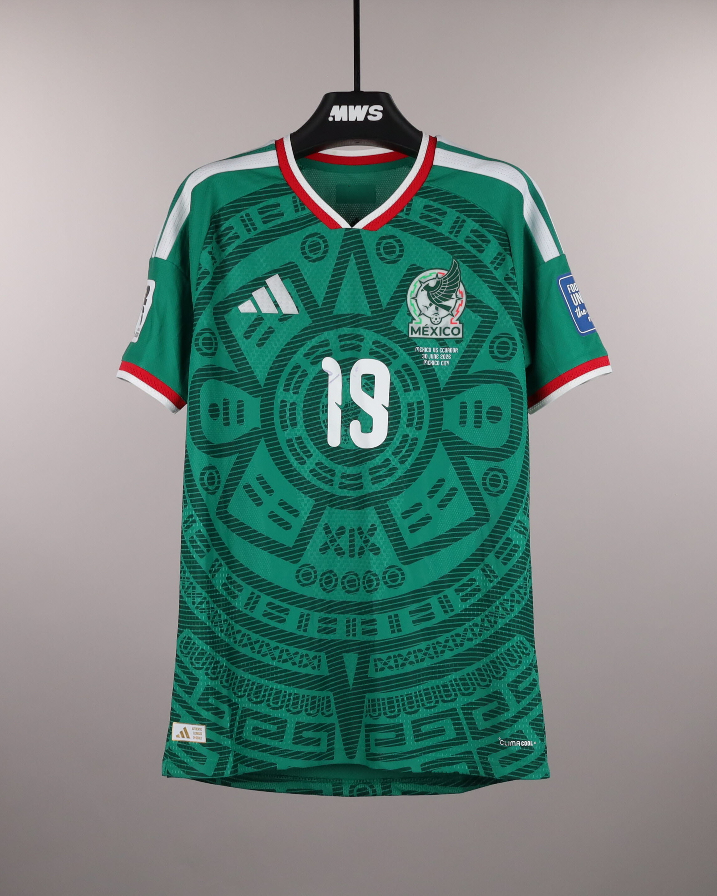 Gilberto Mora Mexico jersey