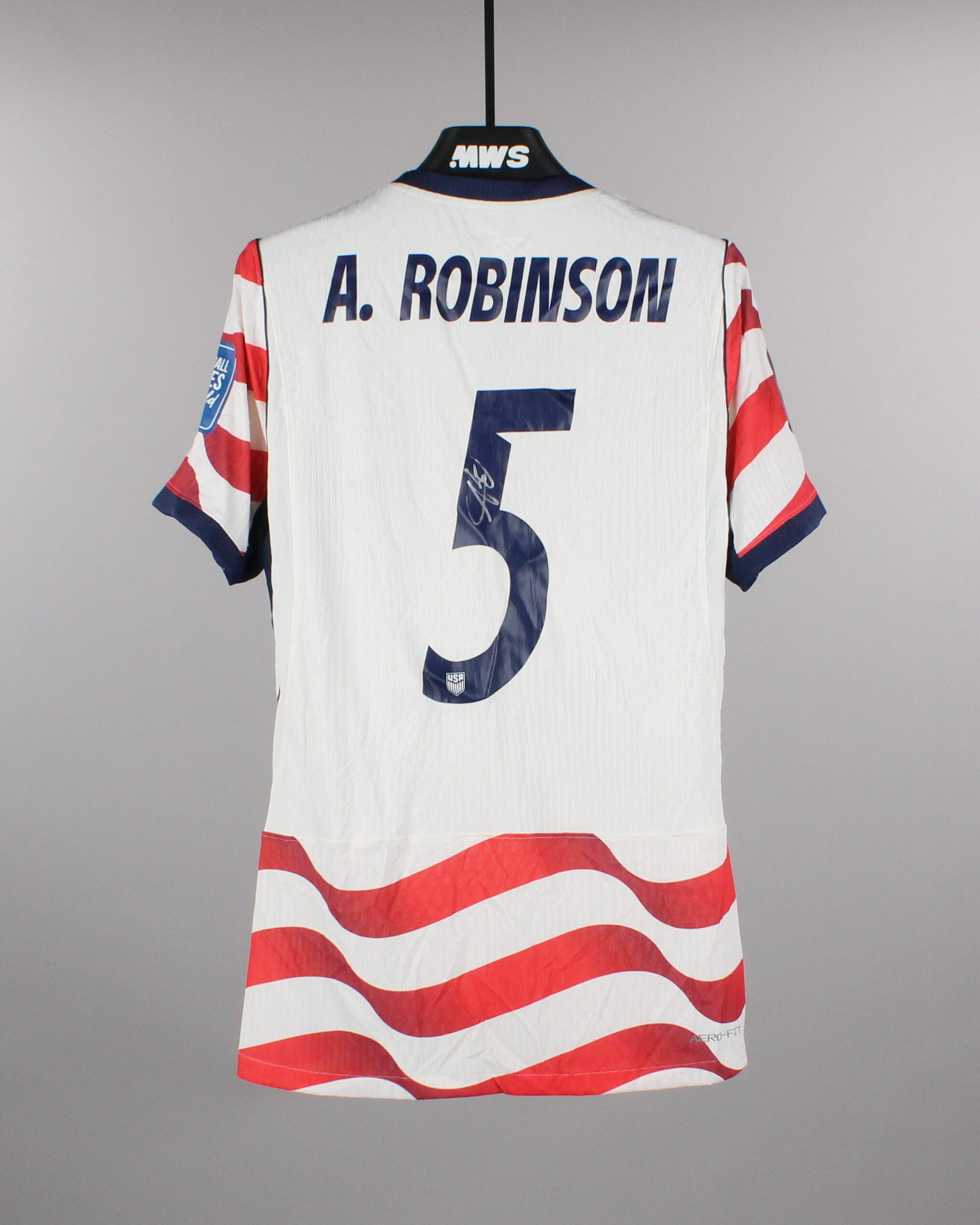 Antonee Robinson United States shirt