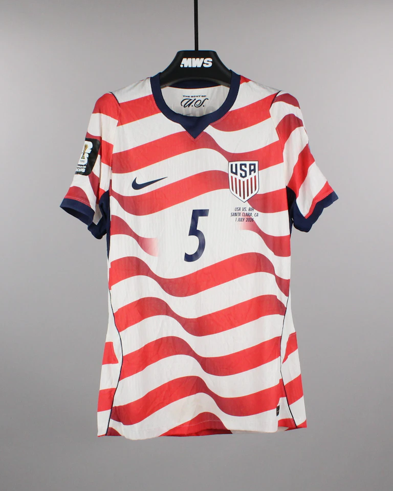 Antonee Robinson United States shirt