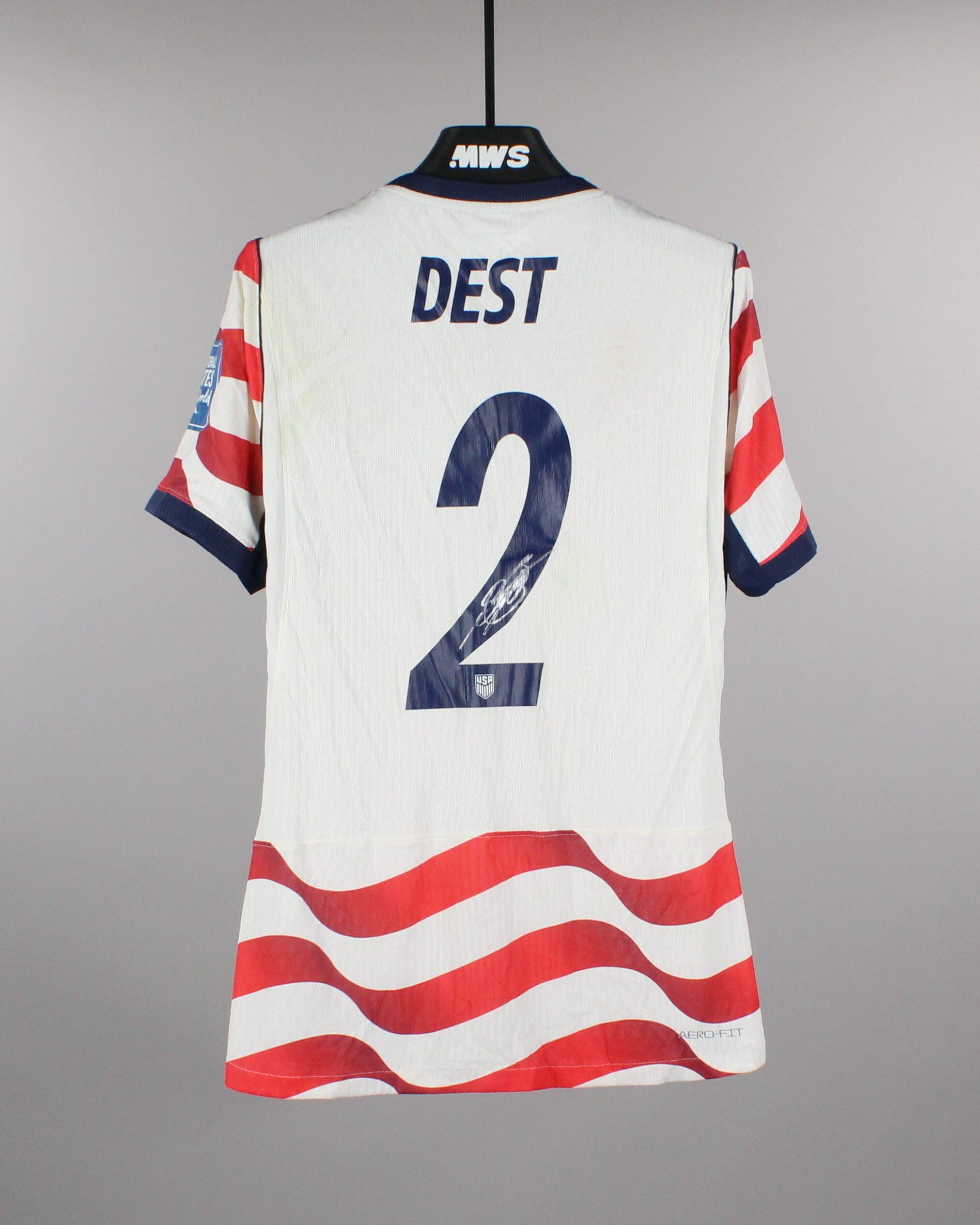 Sergino Dest United States shirt