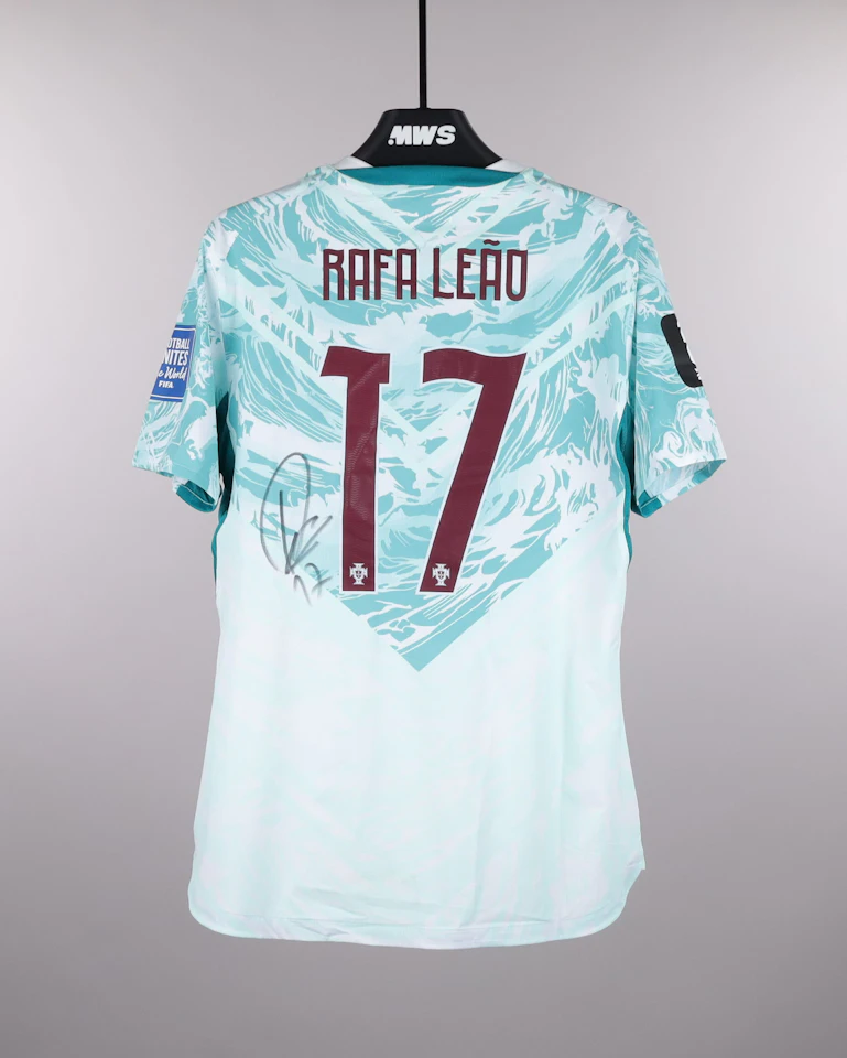 Rafael Leão Portugal shirt