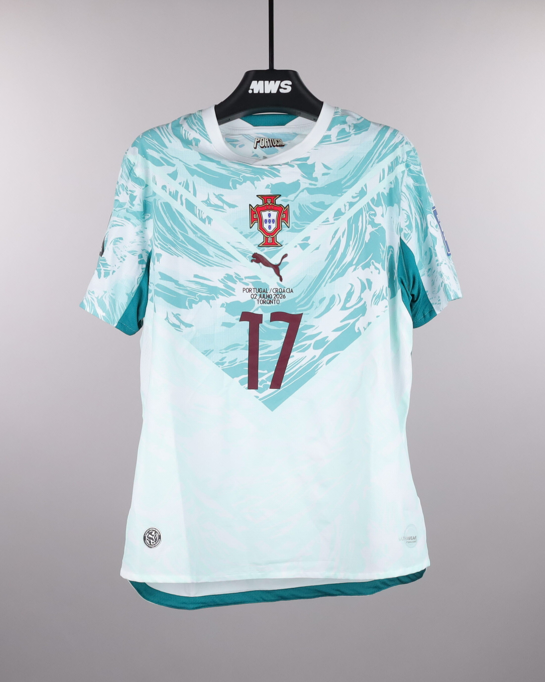 Rafael Leão Portugal shirt