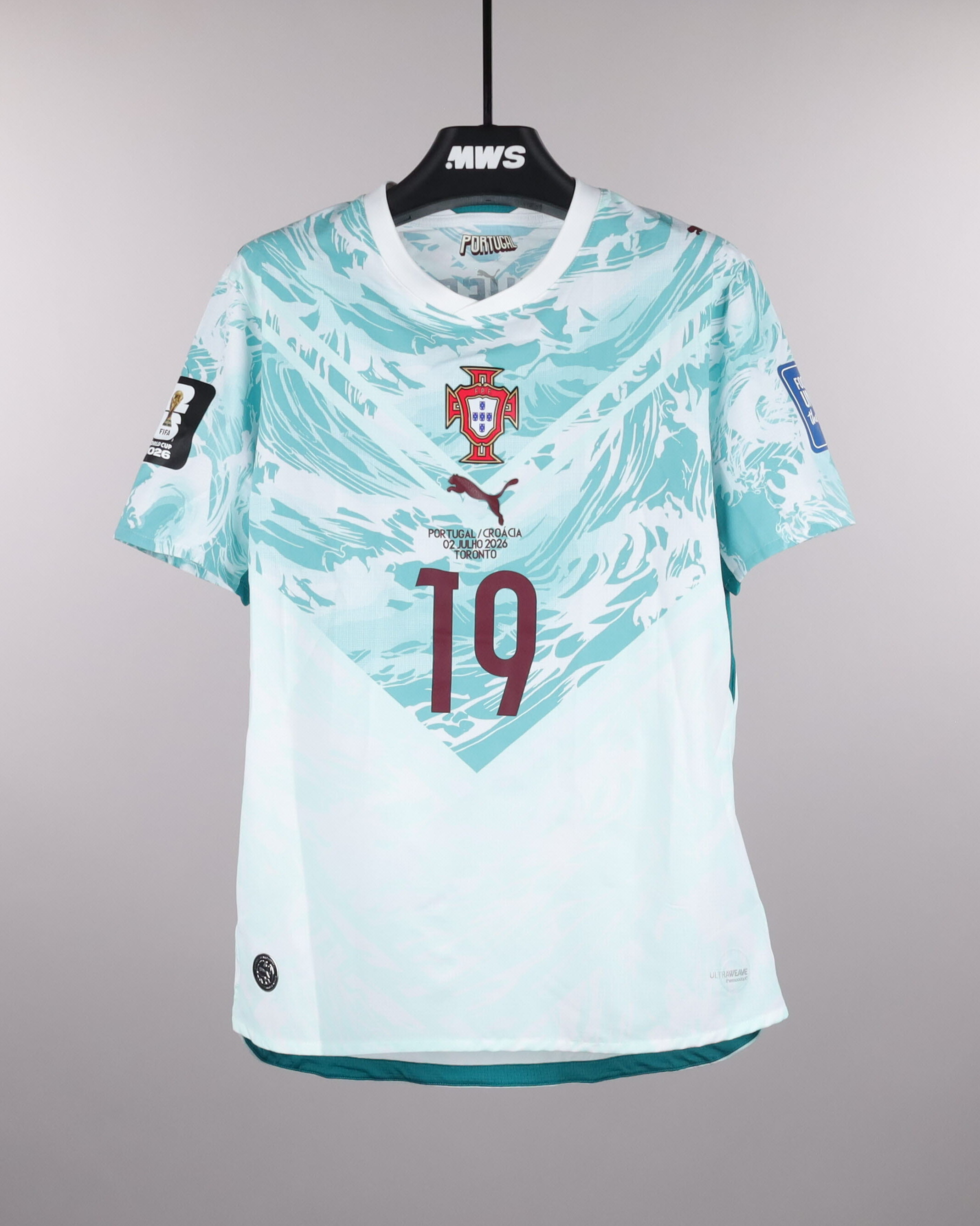 Gonçalo Guedes | Portugal - Croatia | MatchWornShirt