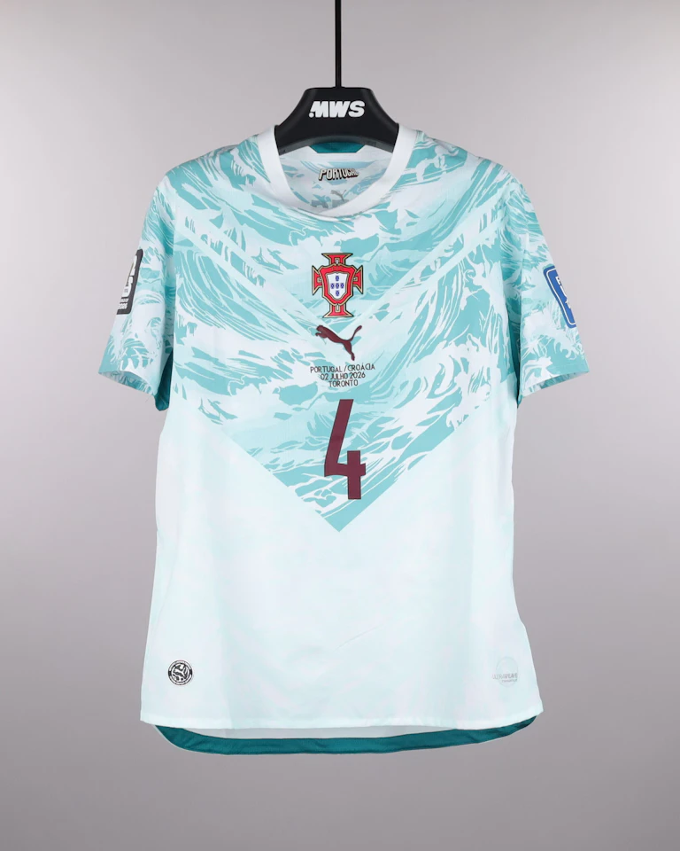 Tomás Araújo Portugal jersey