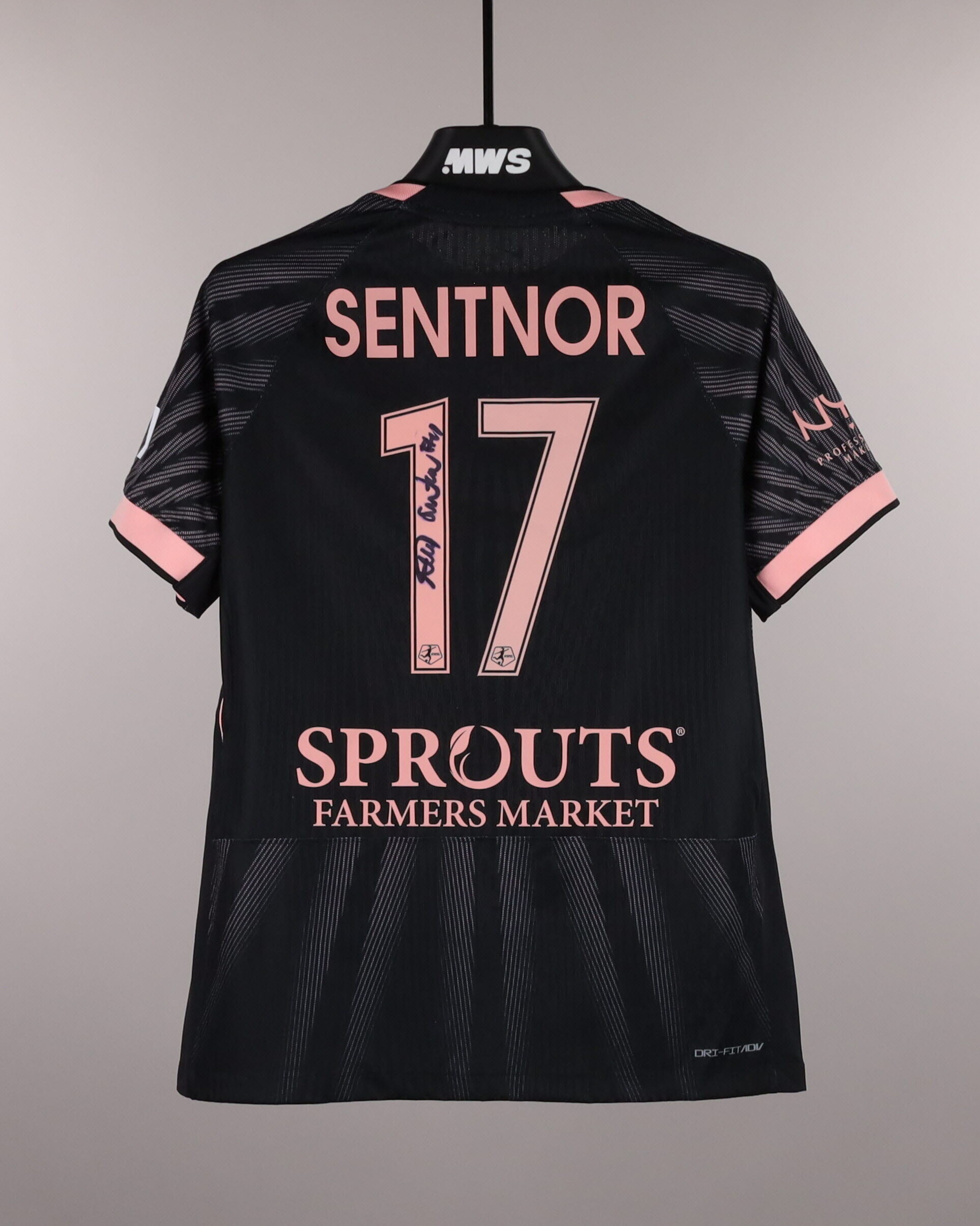 Ally Sentnor Angel City FC jersey