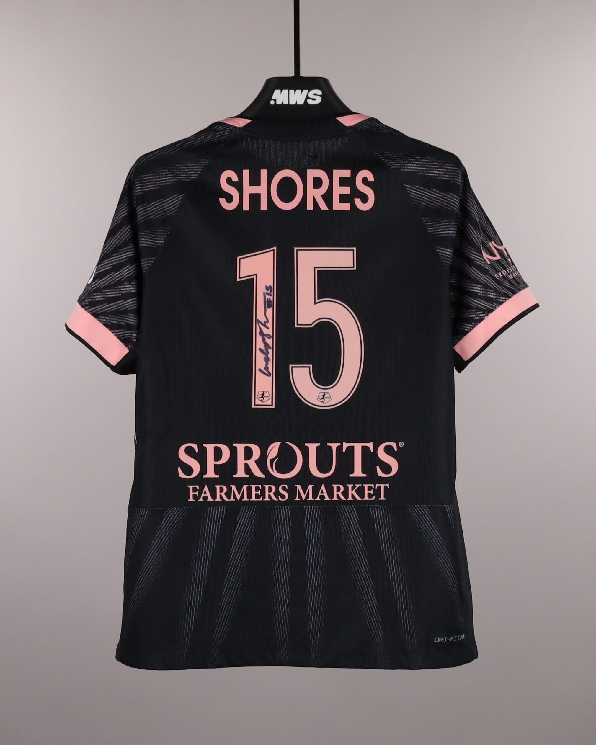 Evelyn Shores Angel City FC jersey