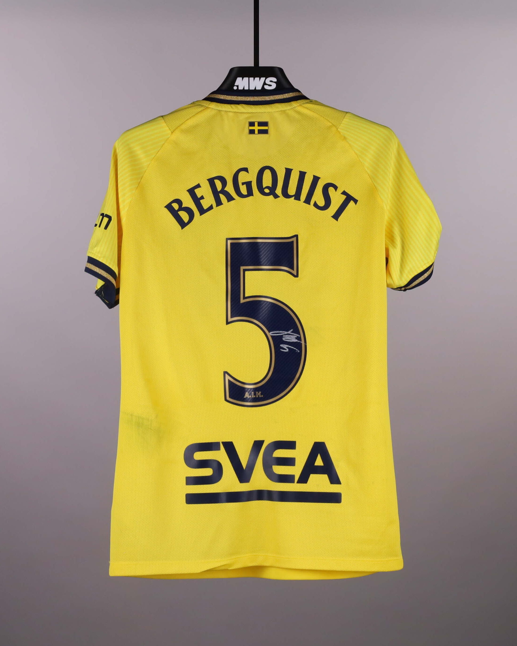 Lukas Bergquist AIK jersey