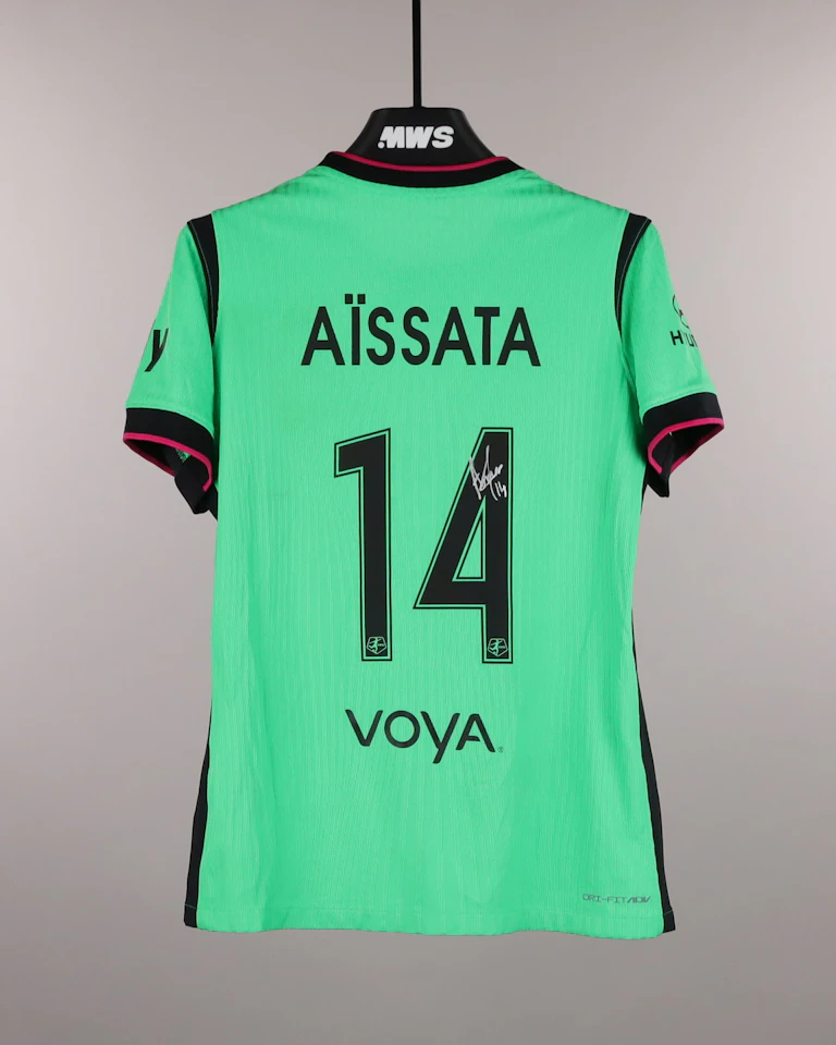 Aïssata Traoré Boston Legacy FC jersey