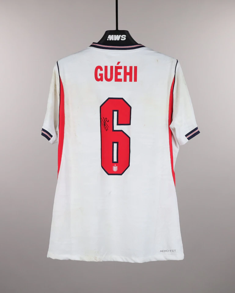 England 팀의 Marc Guehi 셔츠