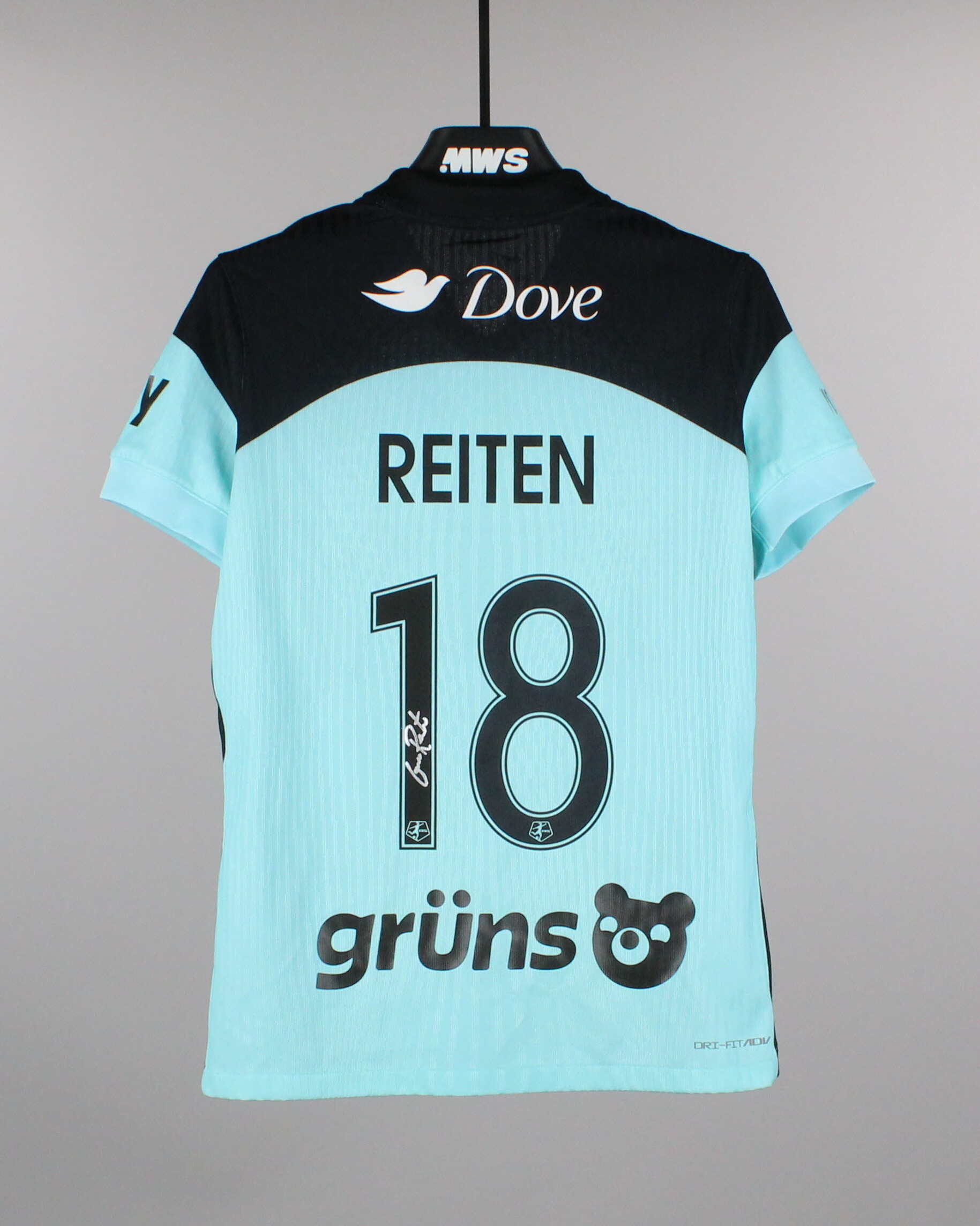 Guro Reiten Gotham FC のシャツ