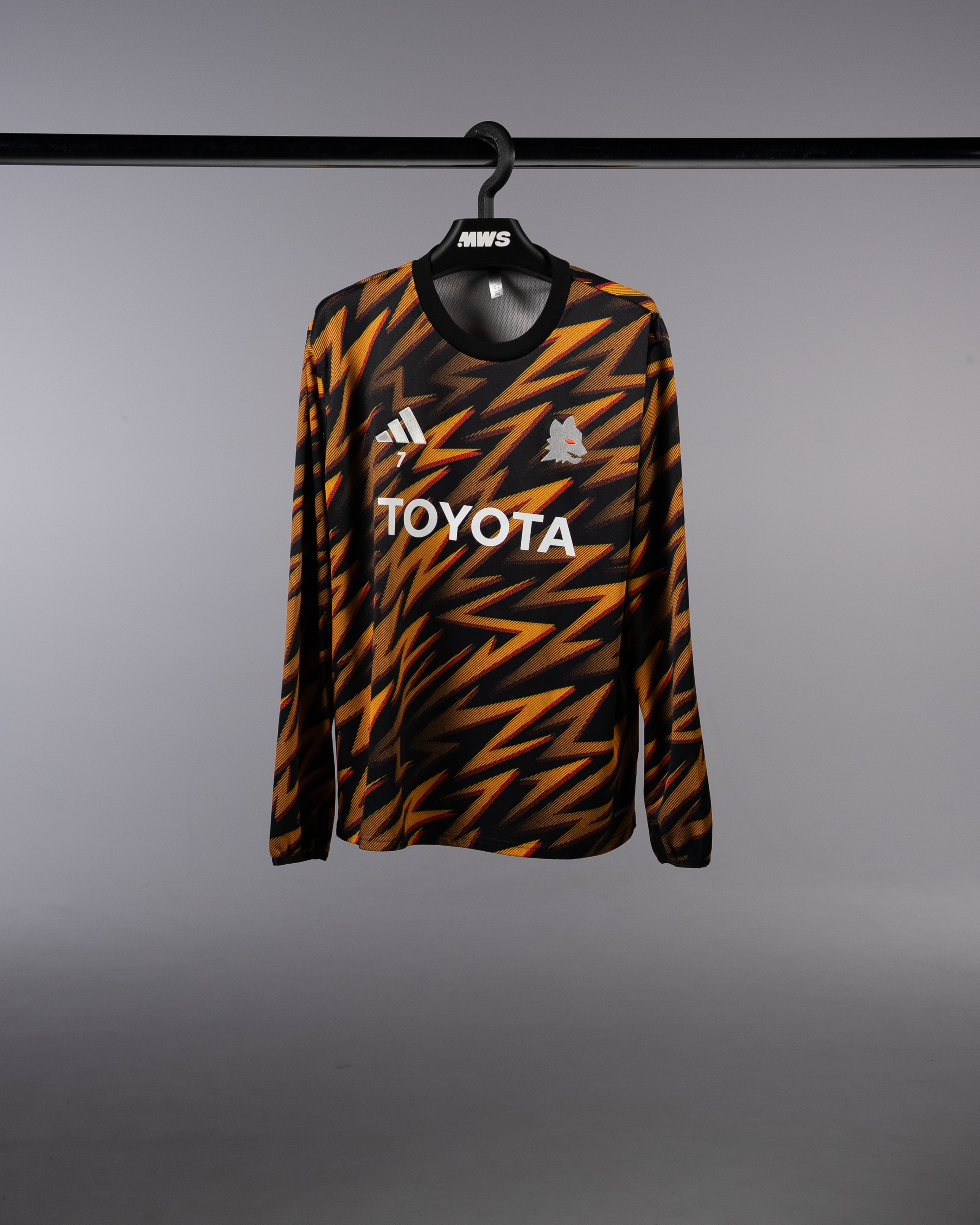 Lorenzo Pellegrini | Prematch Shirts