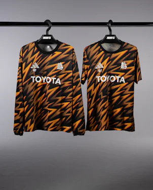 AS Roma 팀의 Niccolò Pisilli | Prematch Shirts 셔츠