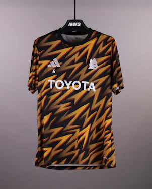 AS Roma 팀의 Bryan Cristante | Prematch Shirt 셔츠