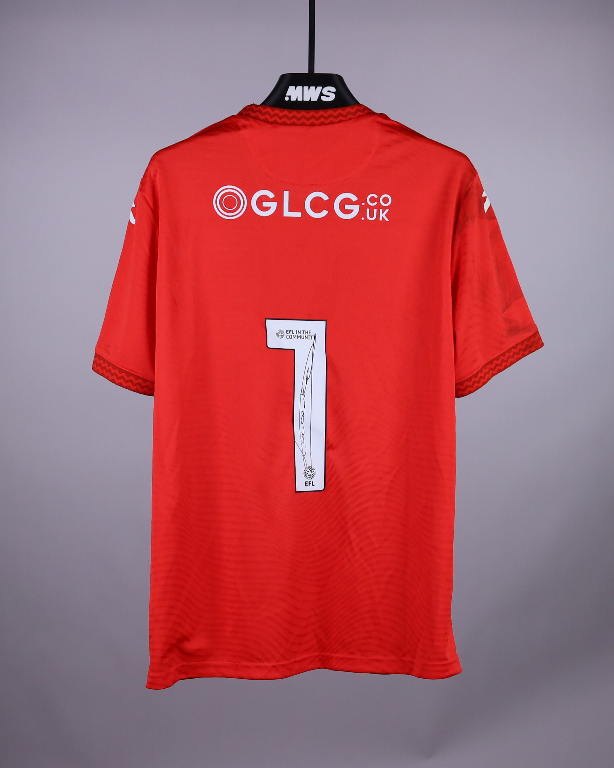 Shirt van Vladan Kovačević Norwich City
