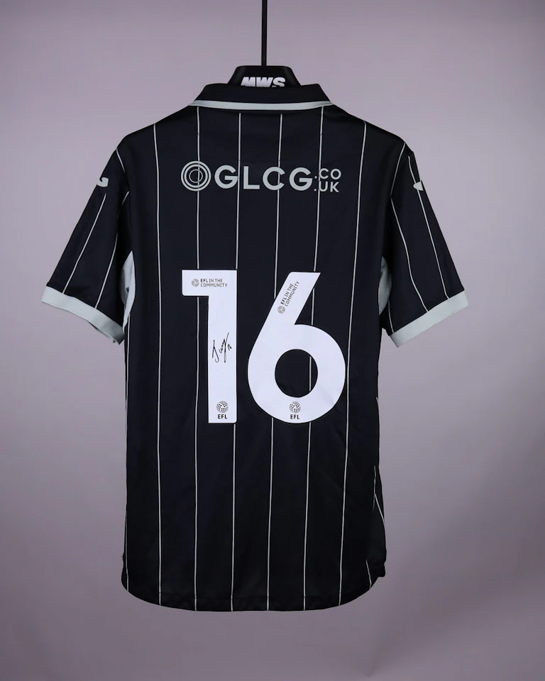Jacob Wright Norwich City jersey