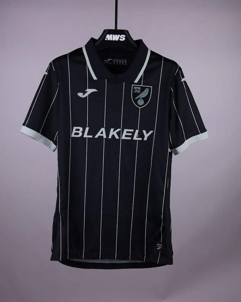Jacob Wright Norwich City jersey