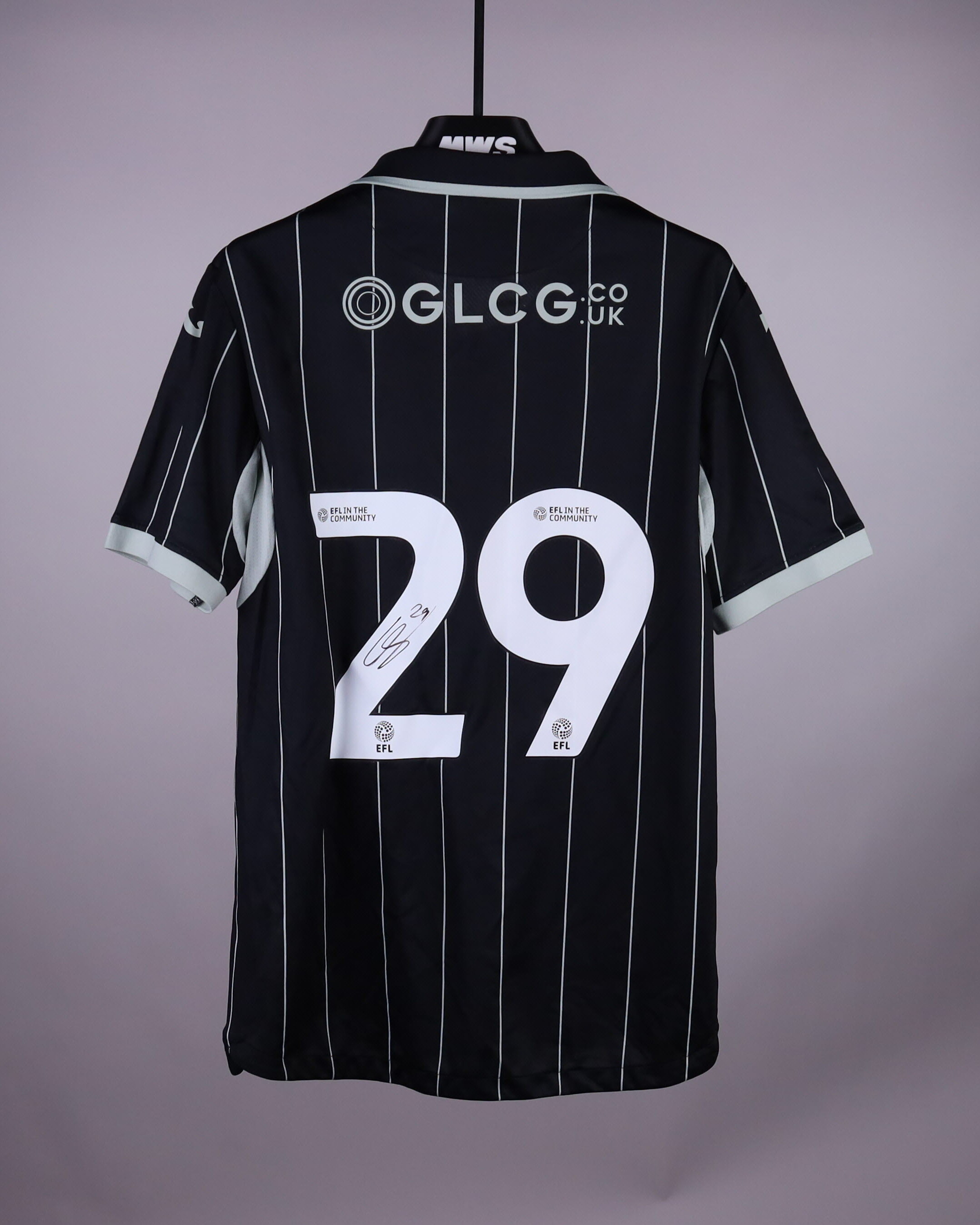 Oscar Schwartau Norwich City jersey