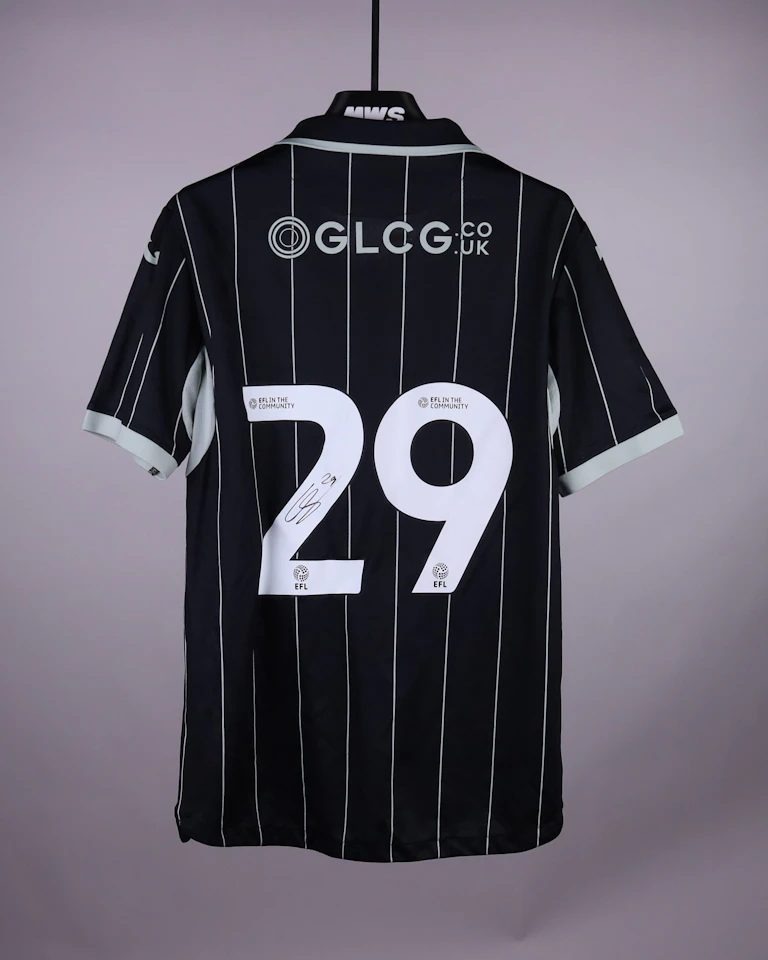 Oscar Schwartau Norwich City jersey