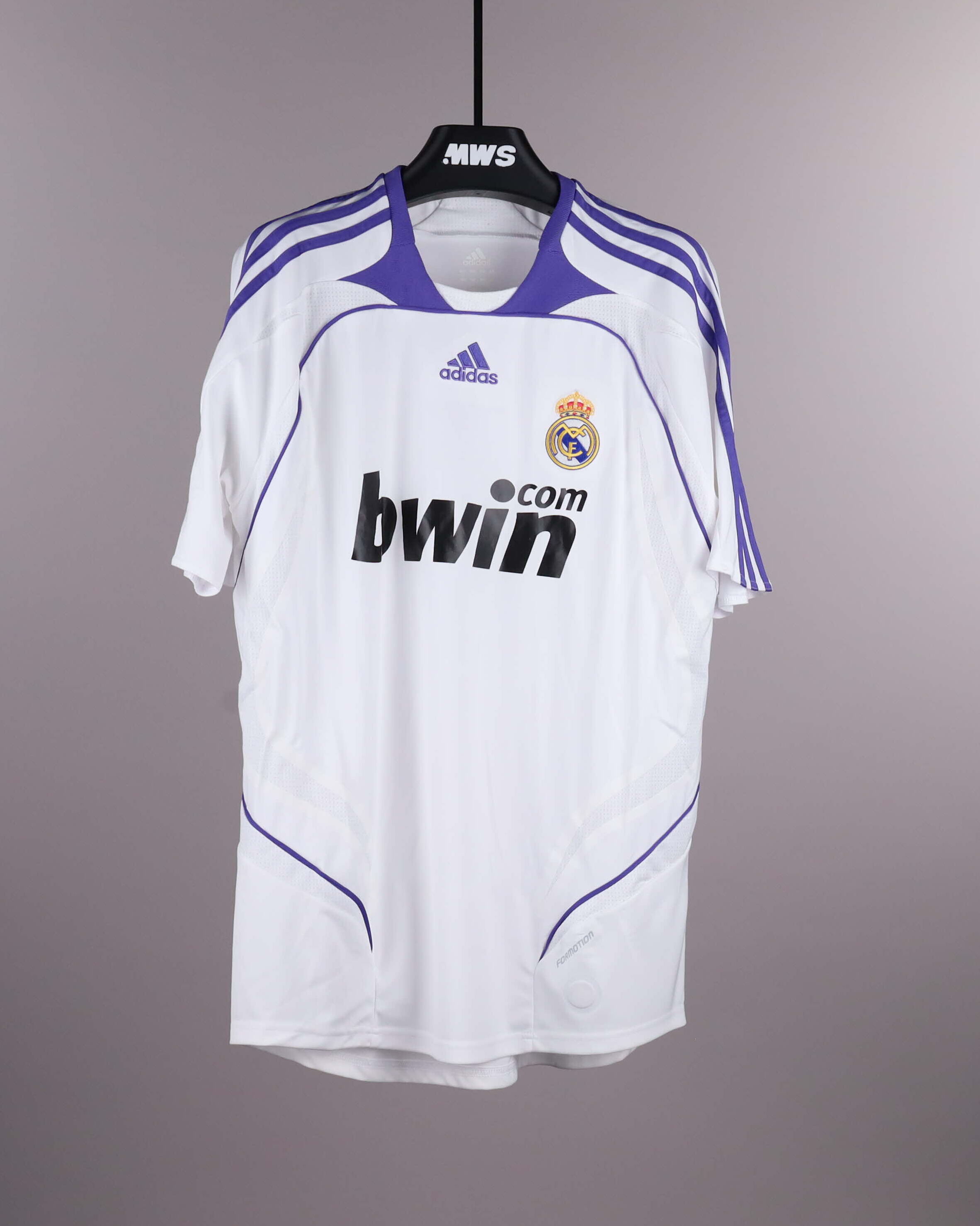 Arjen Robben Real Madrid shirt