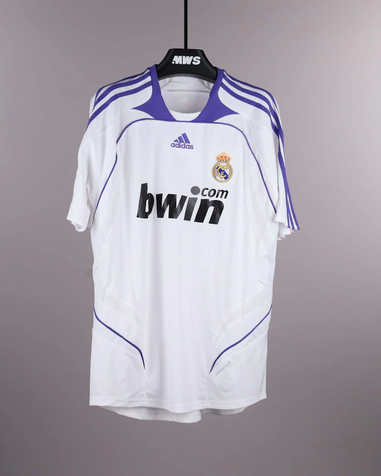 Arjen Robben Real Madrid shirt