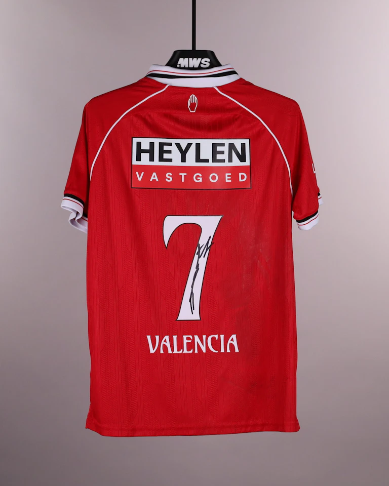 Shirt van A. Valencia Bajaña Royal Antwerp FC