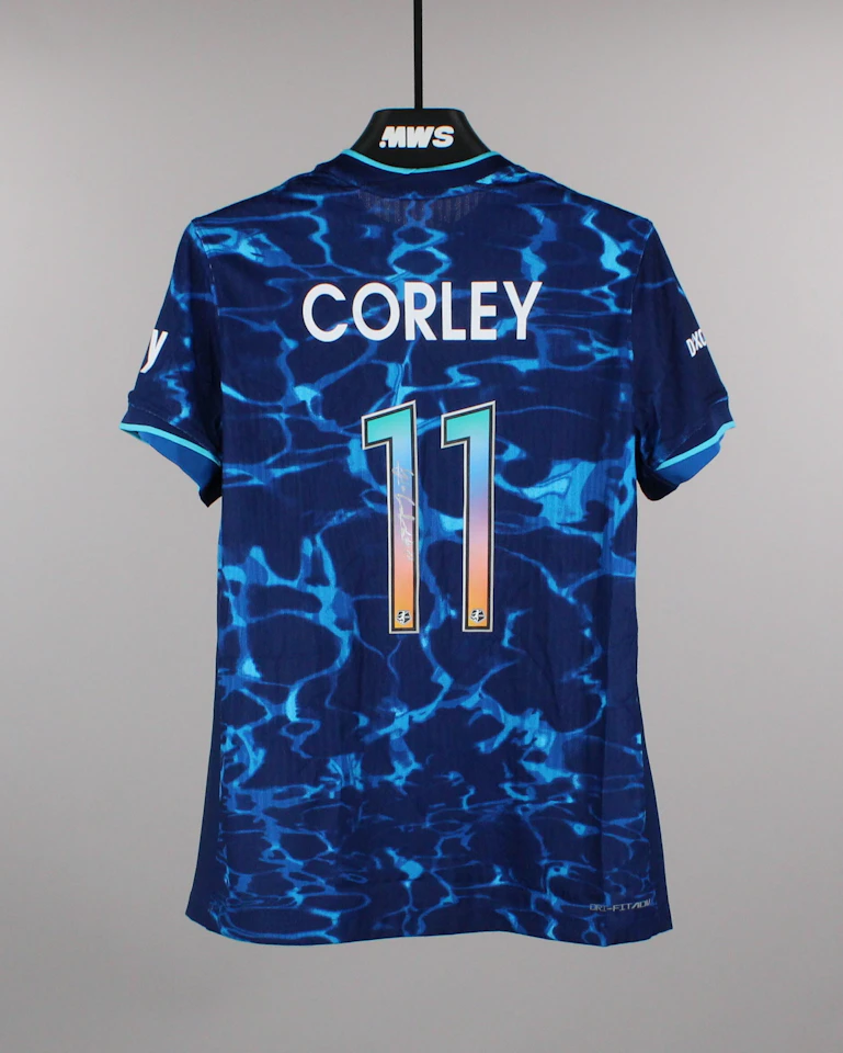 Gia Corley San Diego Wave FC jersey