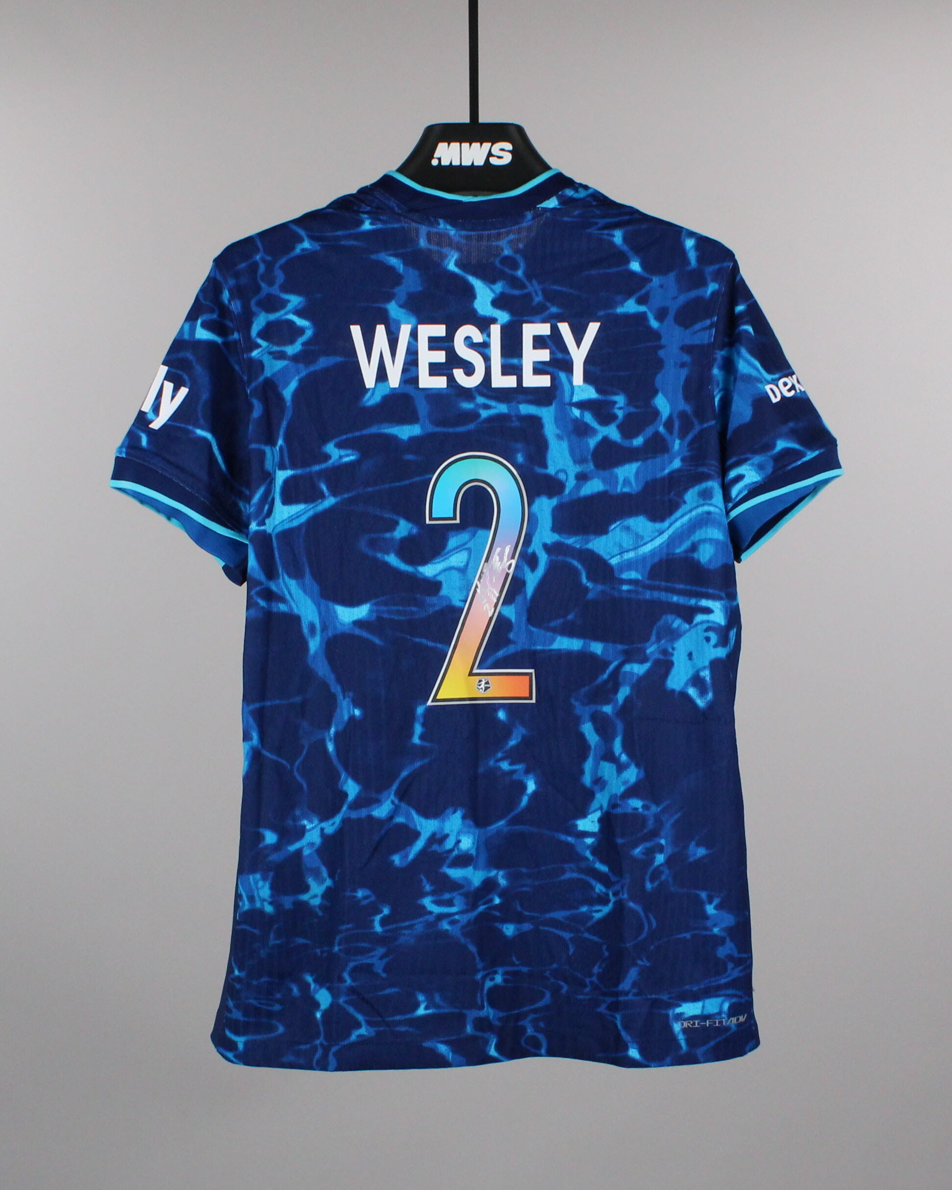 Kennedy Wesley San Diego Wave FC jersey