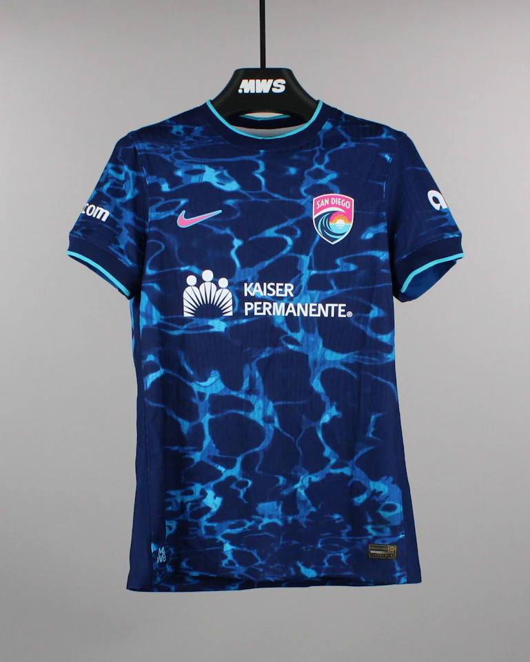 Mimi Van Zanten San Diego Wave FC jersey