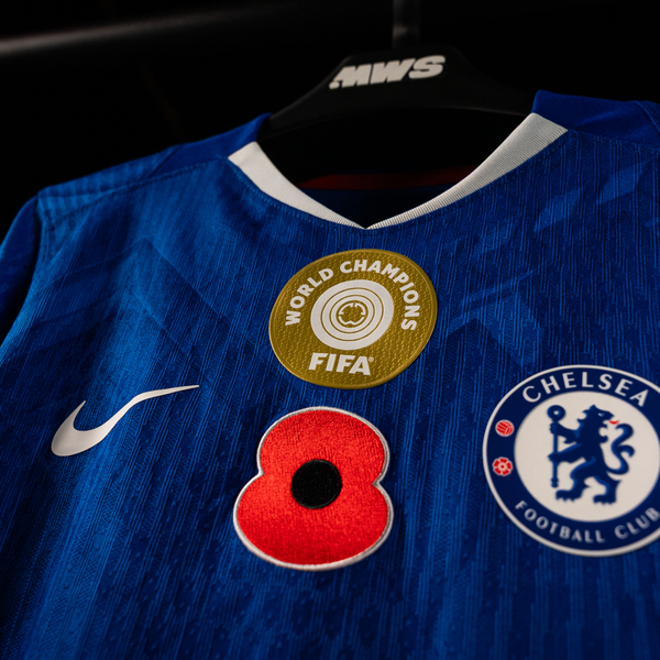 Estêvão Chelsea shirt