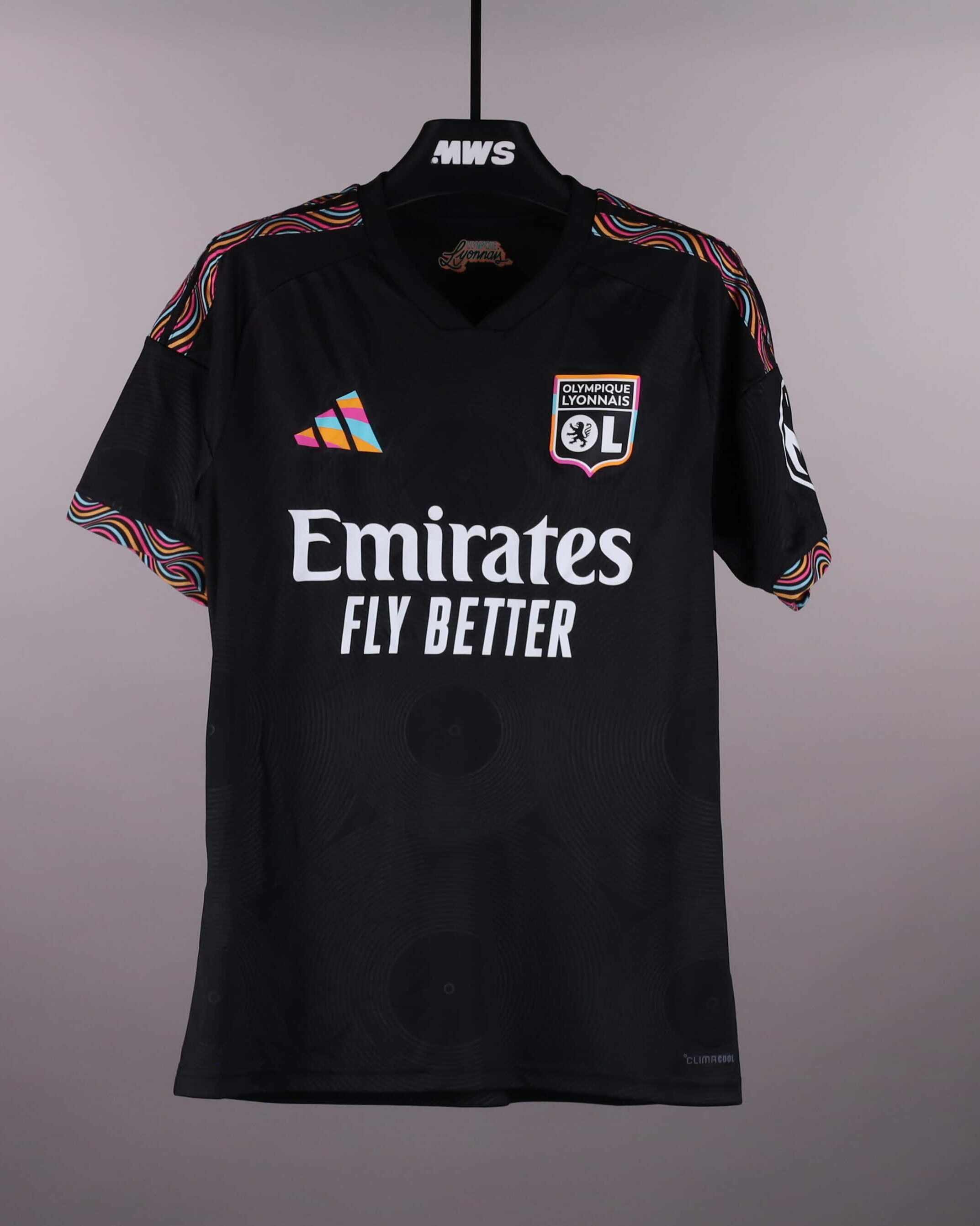 Corentin Tolisso Olympique Lyonnais shirt
