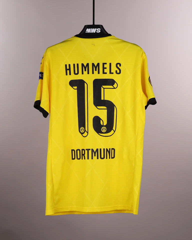 Mats Hummels Borussia Dortmund shirt