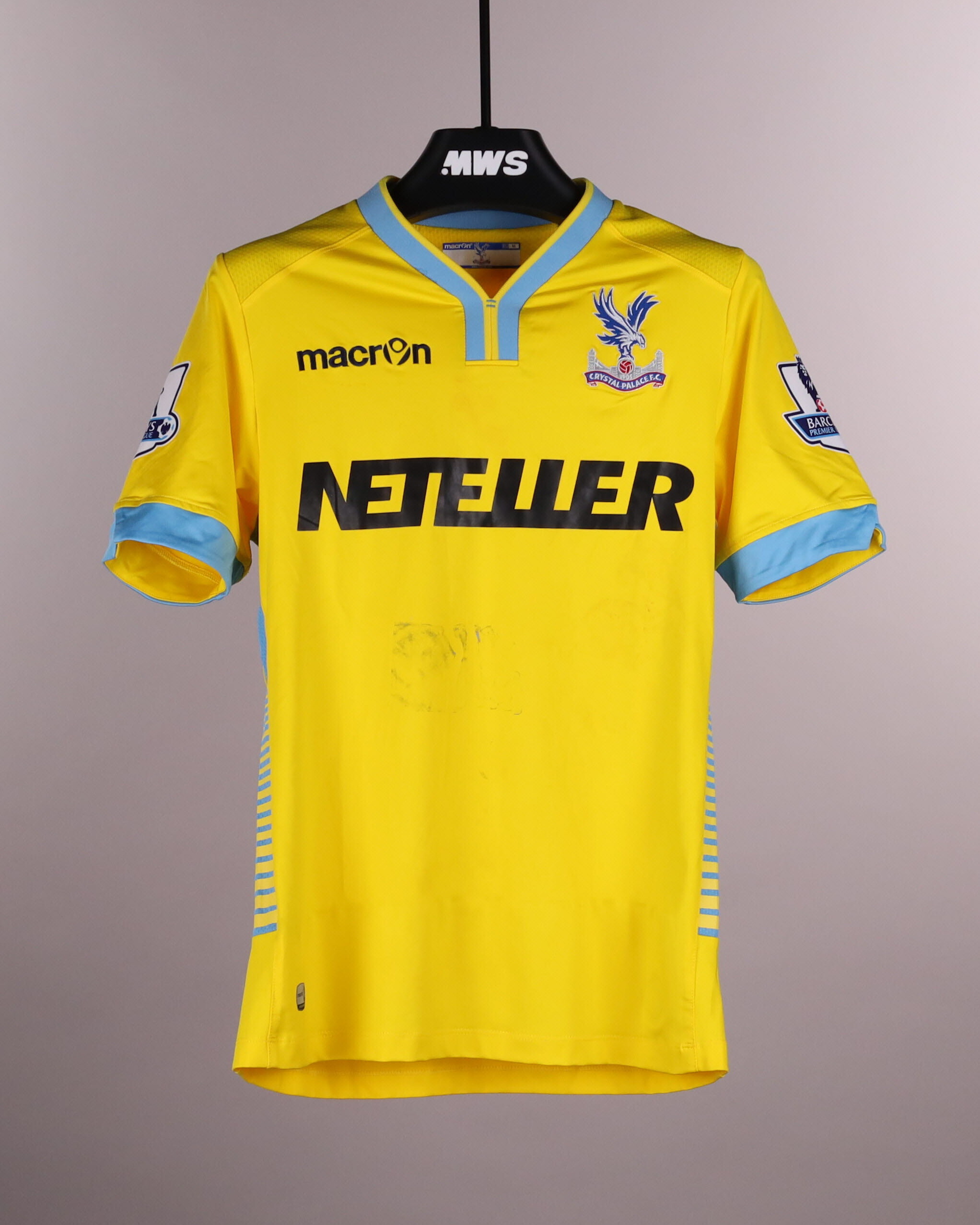 Wilfried Zaha Crystal Palace shirt