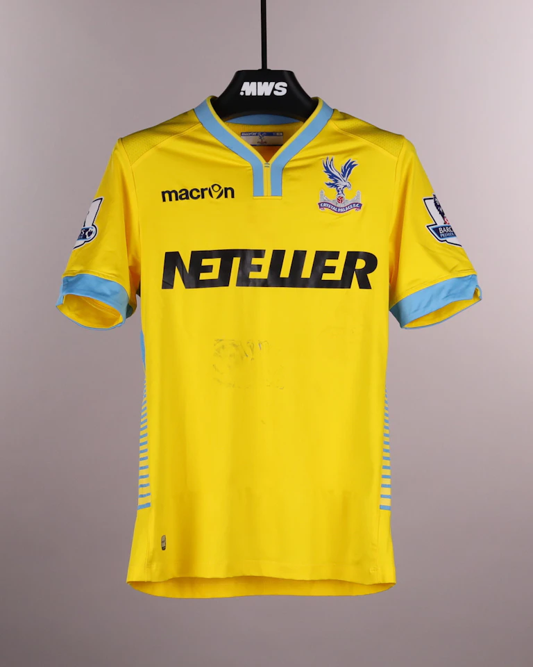 Wilfried Zaha Crystal Palace shirt