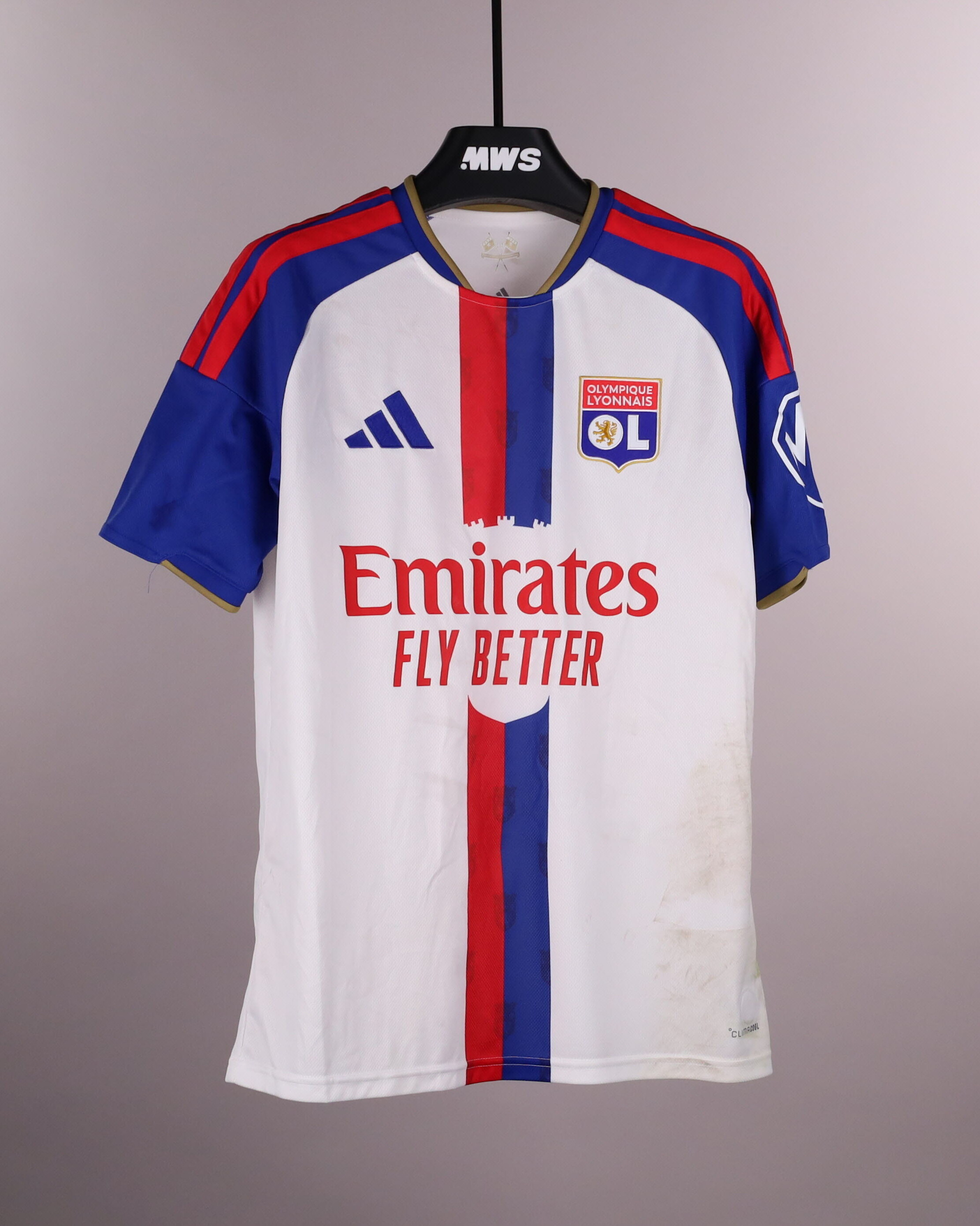 Clinton Mata Olympique Lyonnais shirt