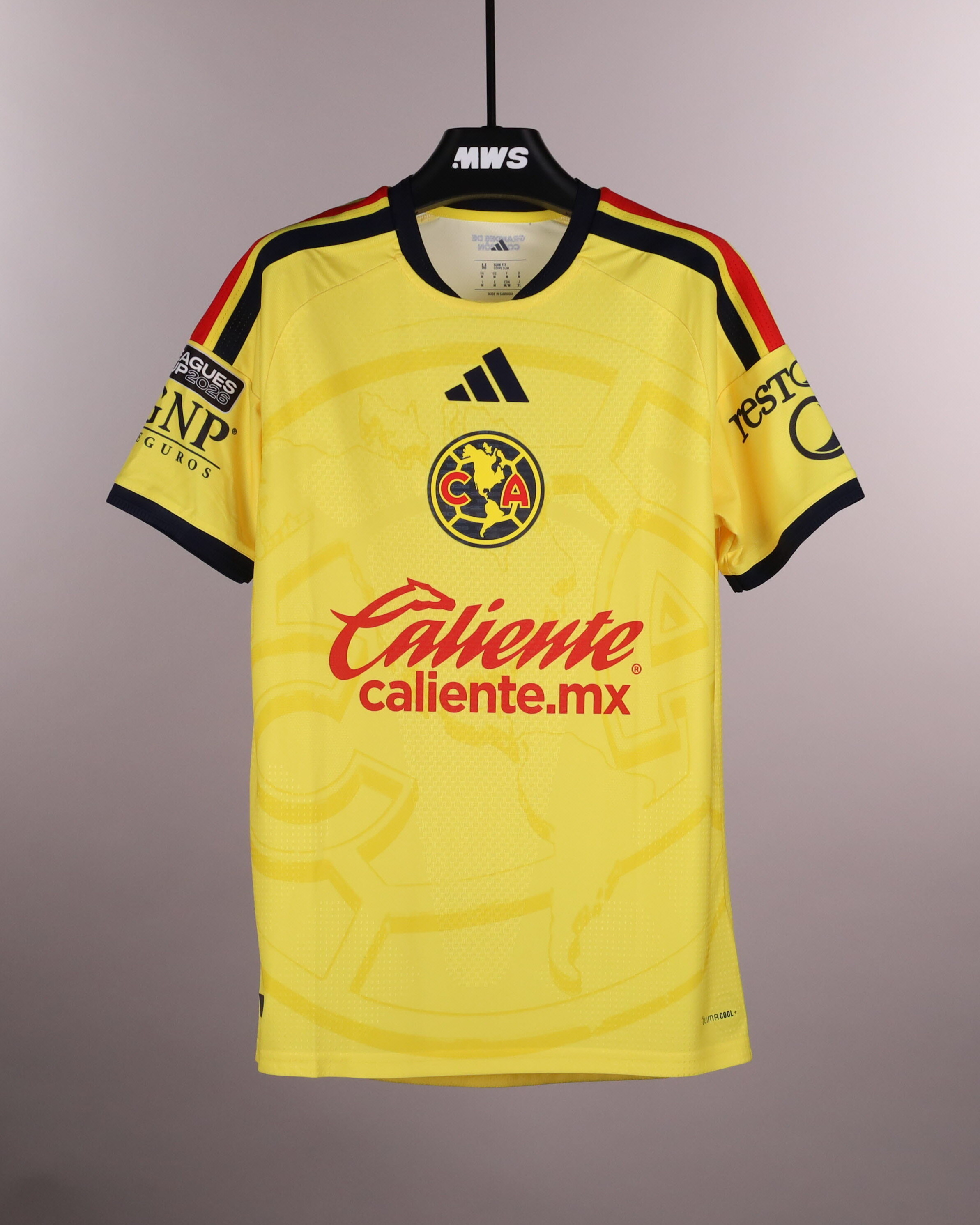 Brian Rodríguez Club América camisa.