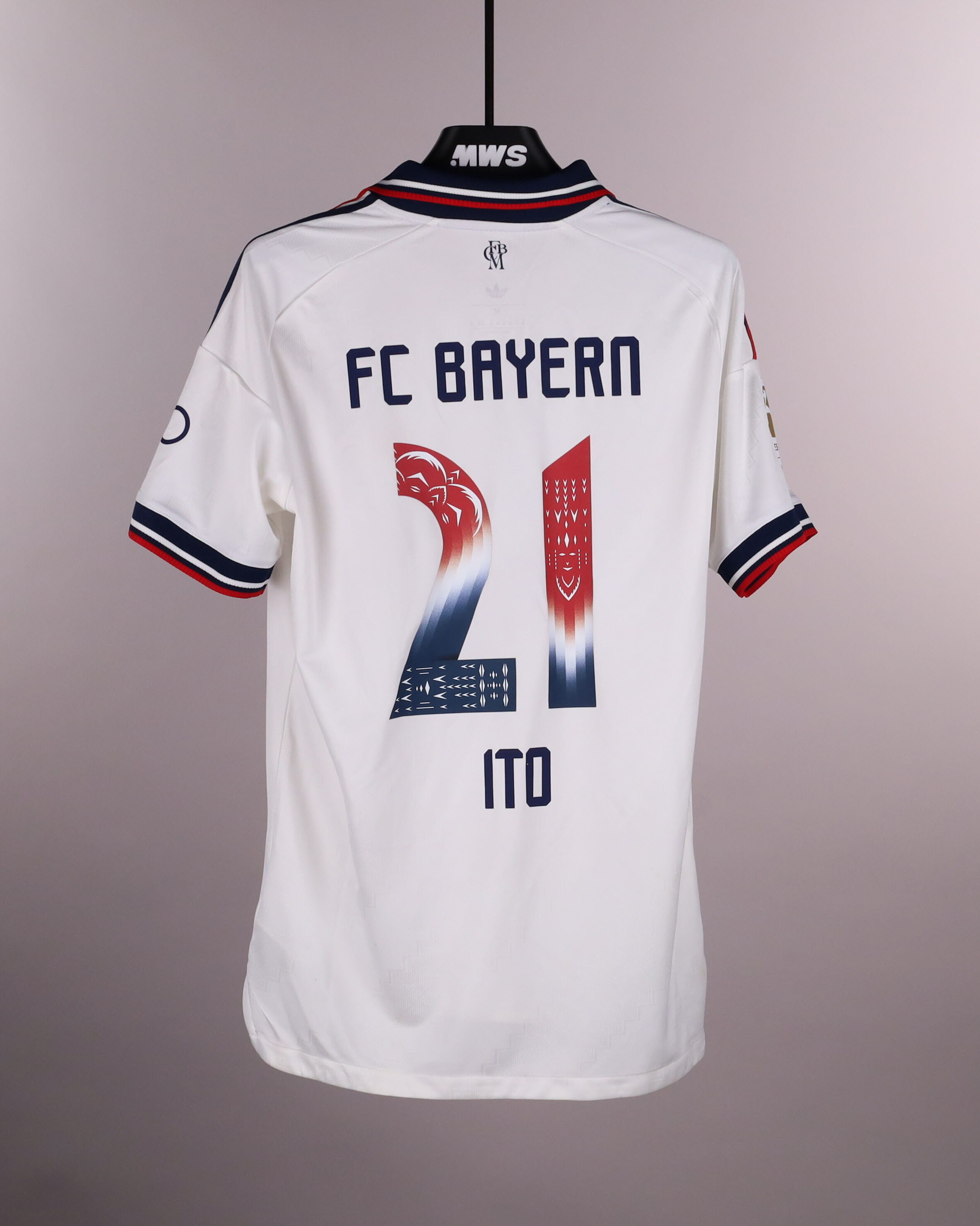 Hiroki Ito 伊藤洋輝 FC Bayern München forması